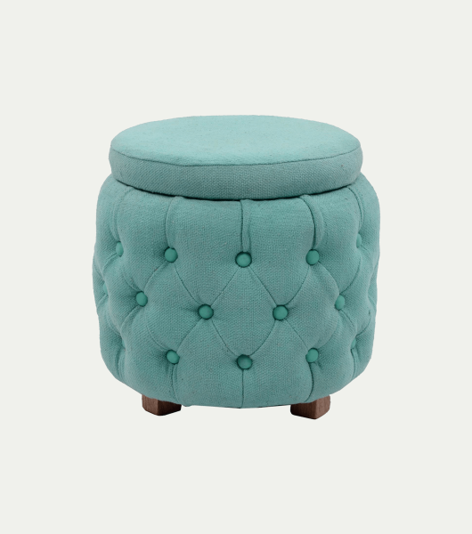 Beanie with Sofa