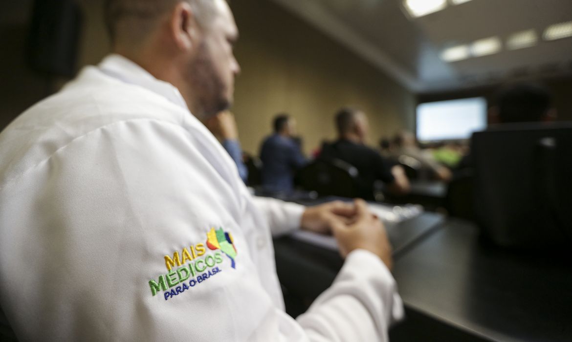 Prefeitura convoca profissionais selecionados em nova chamada do ‘Mais Médicos’