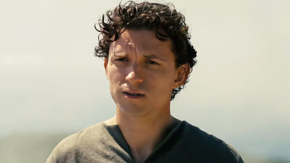 Tom Holland diz que alguns de seus filmes “são uma porcaria” e admite dificuldade para promovê-los